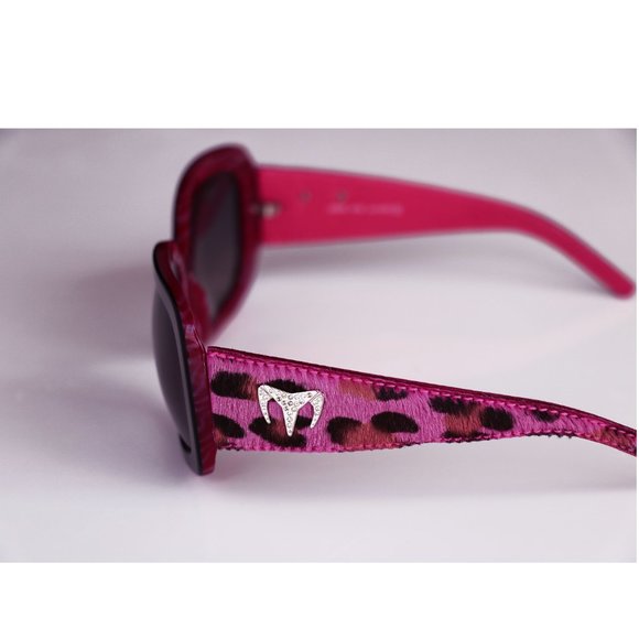 TechnoMarine Safari Sunglasses in Fuschia - Picture 8 of 13